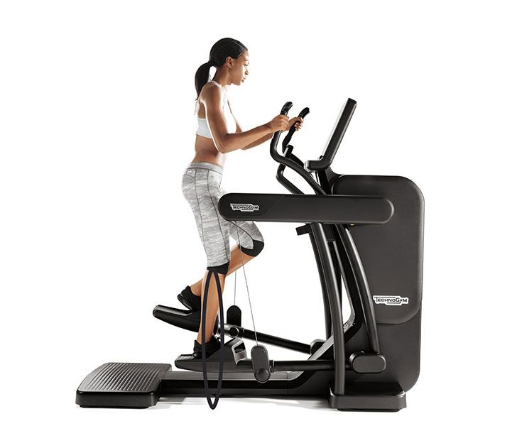 Эллиптический тренажер TechnoGym Artis Vario
